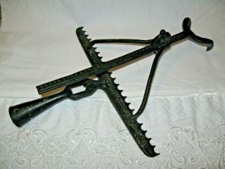 Antique Cast Iron Carpet Stretcher - Patent 1887 - Hinkle Ind 