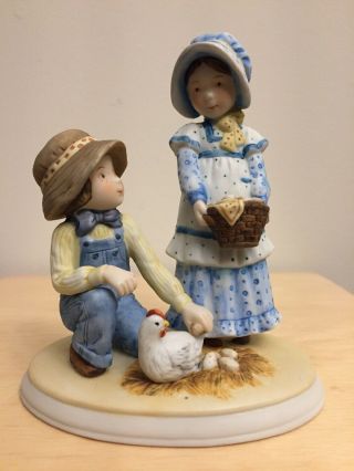 Vintage 1980 Holly Hobbie “farmyard Fun” Porcelain Figurine
