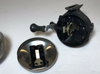 VINTAGE ZEBCO 33 RHINO TOUGH REEL MADE IN U.  S.  A. 5