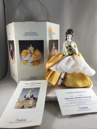 Empress Mary Elizabeth Goebel Germany Tea Cozy Porcelain Half Doll L.  E.  980/5000