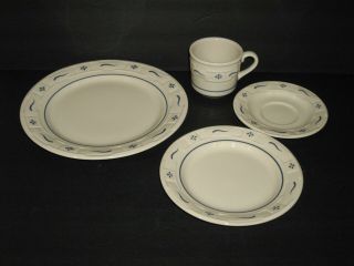 Vnt Longaberger Woven Traditions Classic Blue 4 Piece Place Setting Made In Usa