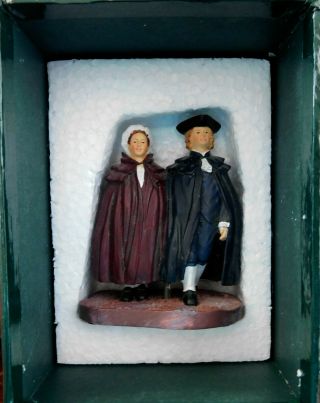 Lang & Wise Winter Couple Colonial Williamsburg 30489722