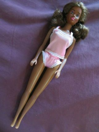 Vintage 1989 Superstar Loose Fun To Dress Black Barbie Nr Christie Cara