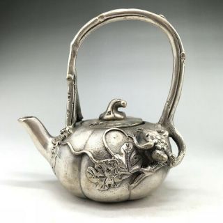 China Ancient Tibetan Silver Wine Pot Pure Hand Carved Image Of The Pumpkin