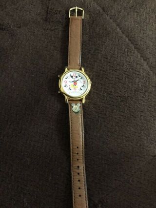 Vintage Lorus Mickey Mouse Watch 2