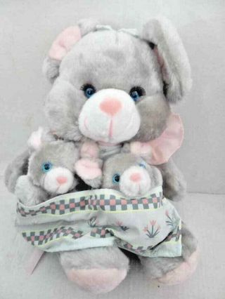Vintage 1989 House Of Lloyd Gray Mama Mouse & 2 Babies In Apron Stuffed Plush