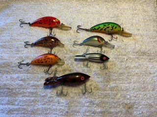7 Plastic Bomber Old Fishing Lures 1