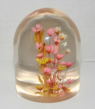 Vtg 60 - 70’s Retro Lucite Acrylic Paperweight Pink Yellow White Flowers Vintage