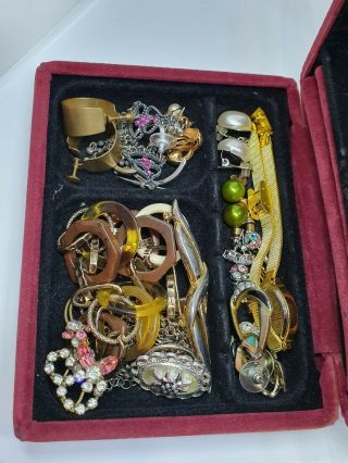 Antique Velvet Box Vintage Jewellery Brooch Necklace Watch and joblot Earrings 5