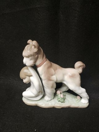 Lladro Collector’s Society 1998 Safe And Sound Dog Gloss Finish Figurine 6556