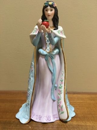 Lenox Snow White " The Legendary Princess " Fairy Tale Fine Porcelain Figurine 9 "
