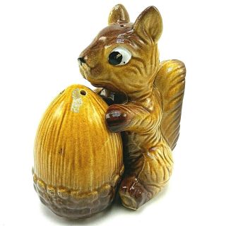 Vintage Japan Squirrel Hugging Acorn Nut Ceramic Salt And Pepper Shakers W/ Box