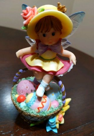 My Little Kitchen Fairies Enesco " Easter Basket Fairie " 2007