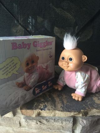 Vintage Russ Troll Doll Crawling Baby Giggles Battery Operated Troll Collector