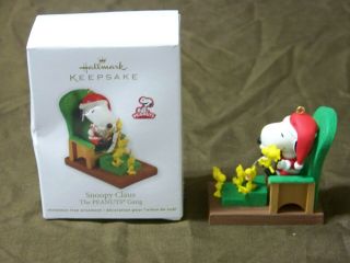 2011 Hallmark Snoopy Claus Peanuts Keepsake Ornament With Box