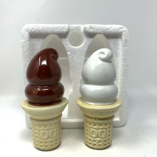 Dq Dairy Queen Salt And Pepper Shakers 1998 Ice Cream Cones Vanilla Chocolate