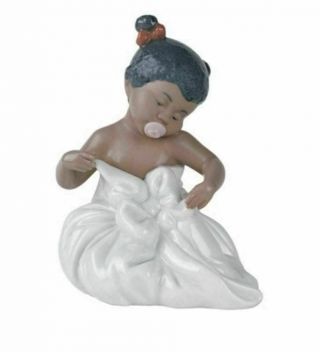 Nao By Lladro Retired Porcelain 02001369 Our Little Girl 1369