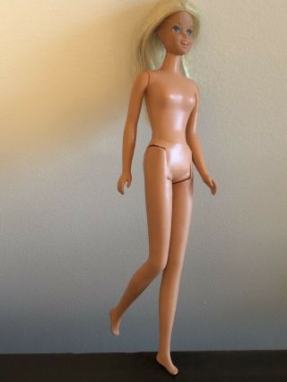 Vintage 1970’s Francie Malibu Barbie Doll Japan