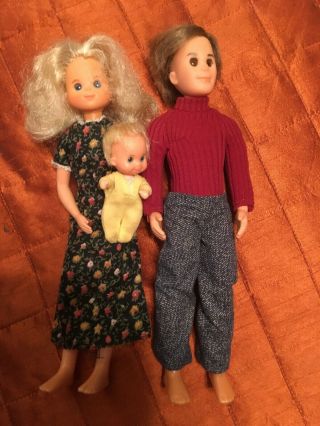 Vintage 1973 Sunshine Family Dolls In Clothes