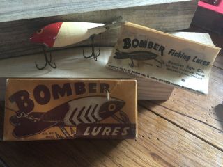 Vintage Bomber 604 Style Wood Fishing Lure,  Red Head,  (1) Org.  Box & Paper