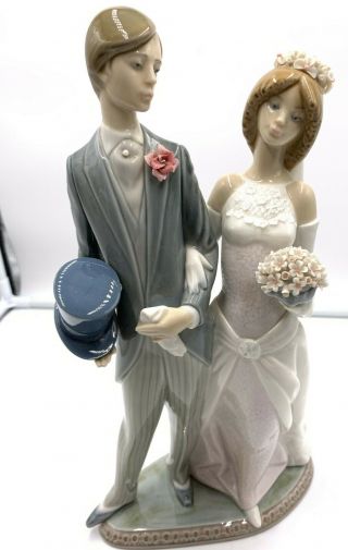 Lladro Tall Figurine Bride And Groom Wedding Day 1404