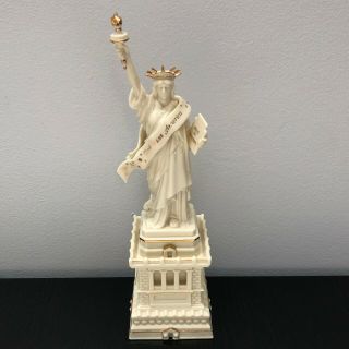 Lenox Classic Lady Liberty Statue Of Liberty Ivory With Gold 12 " Figurine