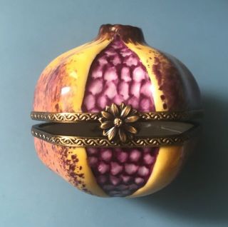 Limoges France Peint Main Rochard Trinket Box Pomegranate Fruit - Flower Clasp