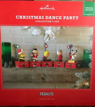 Hallmark 2017 Peanuts Christmas Dance Party Collector 