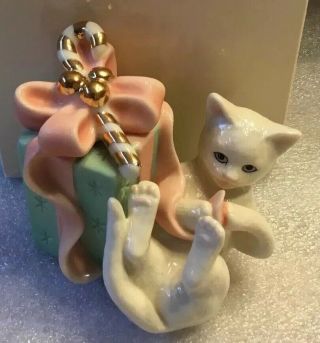 Lenox Vintage Fine Porcelain White Cat Playing W/the Ribbons Of A Present 