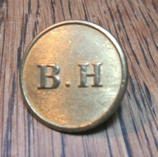 Antique Hunt Button Bh ? 22 Mm G & H Bullivant
