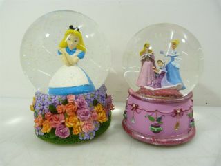 Disney Princess Snowglobes W/ Alice & Cinderella/aurora/belle