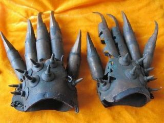 The Ancient Chinese Bronze Sharp Talons Claws Protection Protective Gloves