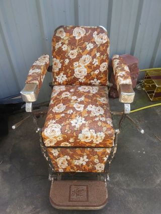 Koken Antique Barber / Beauty Salon Hydrolic Chair