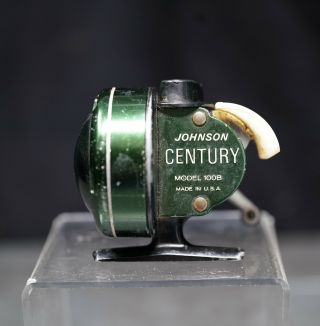 Vintage Johnson Century 100b Casting Fishing Reel Green Body