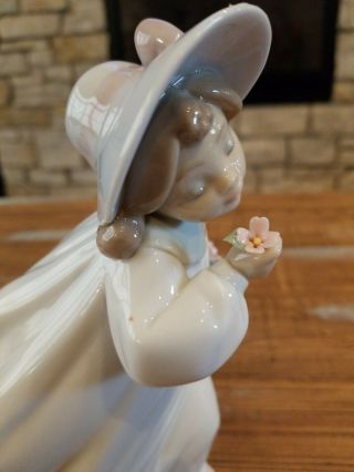 Lladro Porcelain Figurine 6683 Romance Girl With Flower Basket Statue w/box 5
