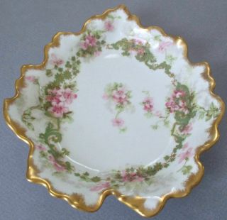Antique LIMOGES Porcelain LEAF Shaped Dish PINK Flowers Emerald SCROLLS w GILT 2