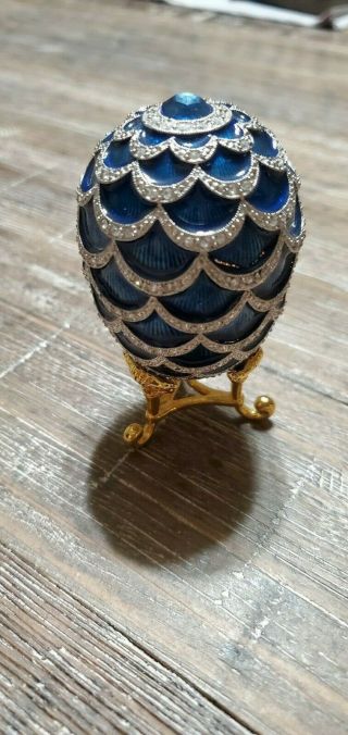 Gorgeous Joan Rivers Gemstone Blue Decorative Egg On Stand