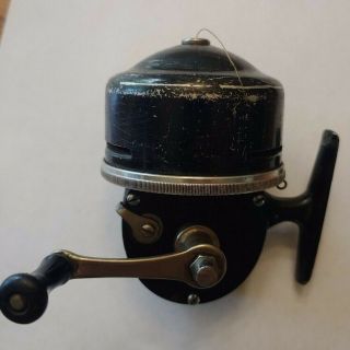 Vintage Shakespeare Fishing Reel No.  1779 Wondercast Model Ek Black