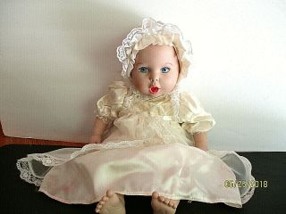Vintage,  19 " Gerber Baby Doll.  From Toy - Biz.  1994.  Plastic & Cloth.