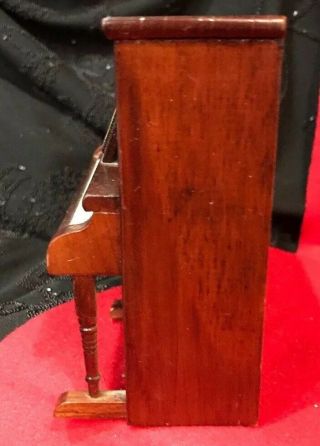Dollhouse Furniture Miniature Upright Piano Brown Vintage Wooden Music Room 1:12 2