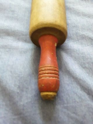 Vintage Antique 1950 ' s USA Wood 17” ROLLING PIN Kitchen Country Red handles 4