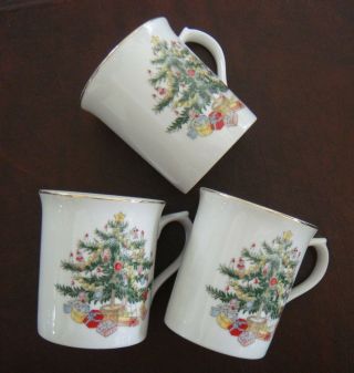 Set Of 3 Vintage " All The Trimmings " Christmas Tree Porcelain Mugs