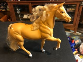 Vintage Mattel Dallas Barbie Horse Palomino Midnight Figure Figurine 1980