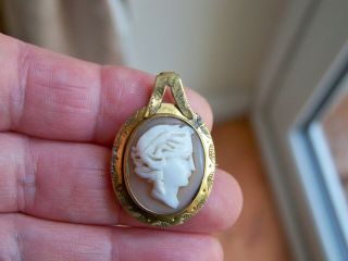 Antique Victorian Jewelery Carved Shell Cameo Pinchbeck Brooch Pin Or Pendant Af