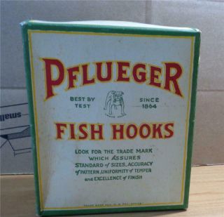 Vintage Dealer Box Pflueger 6/0 Treble Hooks