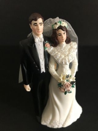 Vintage WILTON 1991 Wedding Cake Topper / Long Brown Hair / Bride & Groom 3