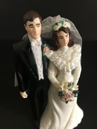 Vintage WILTON 1991 Wedding Cake Topper / Long Brown Hair / Bride & Groom 4