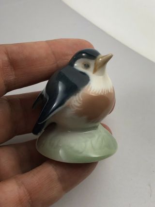 Miniature Royal Copenhagen Porcelain Bird Robin Figurine 2238 Denmark