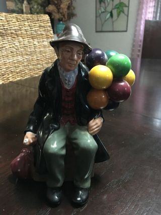 Royal Doulton Figurine “the Balloon Man”