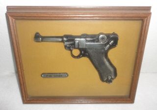 Vintage P - 08 Luger 1898 Gun Wall Hanging Display